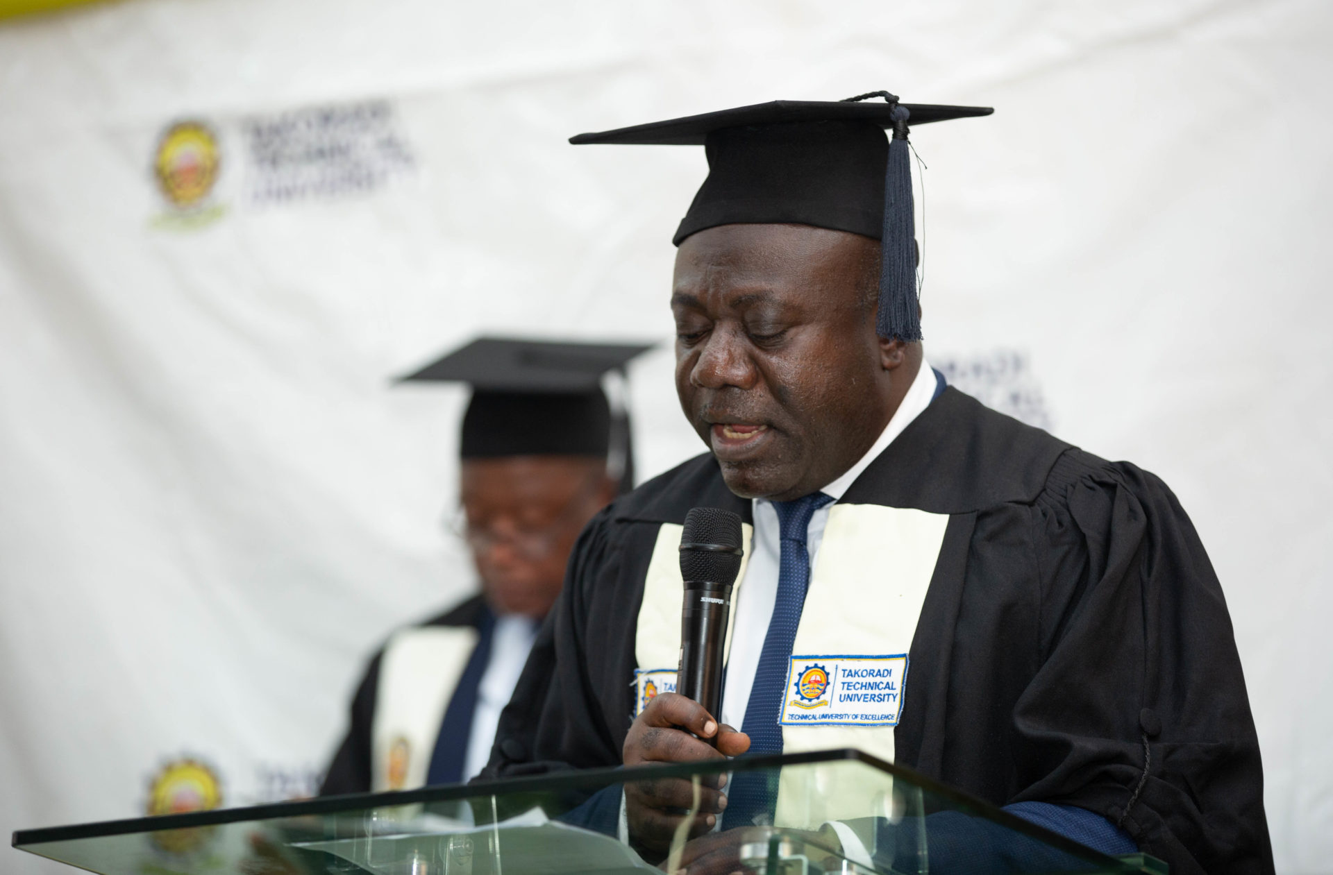 WE HAVE EXPERTS TO NURTURE YOUR ACADEMIC AMBITIONS-VC ASSURES MATRICULANTS