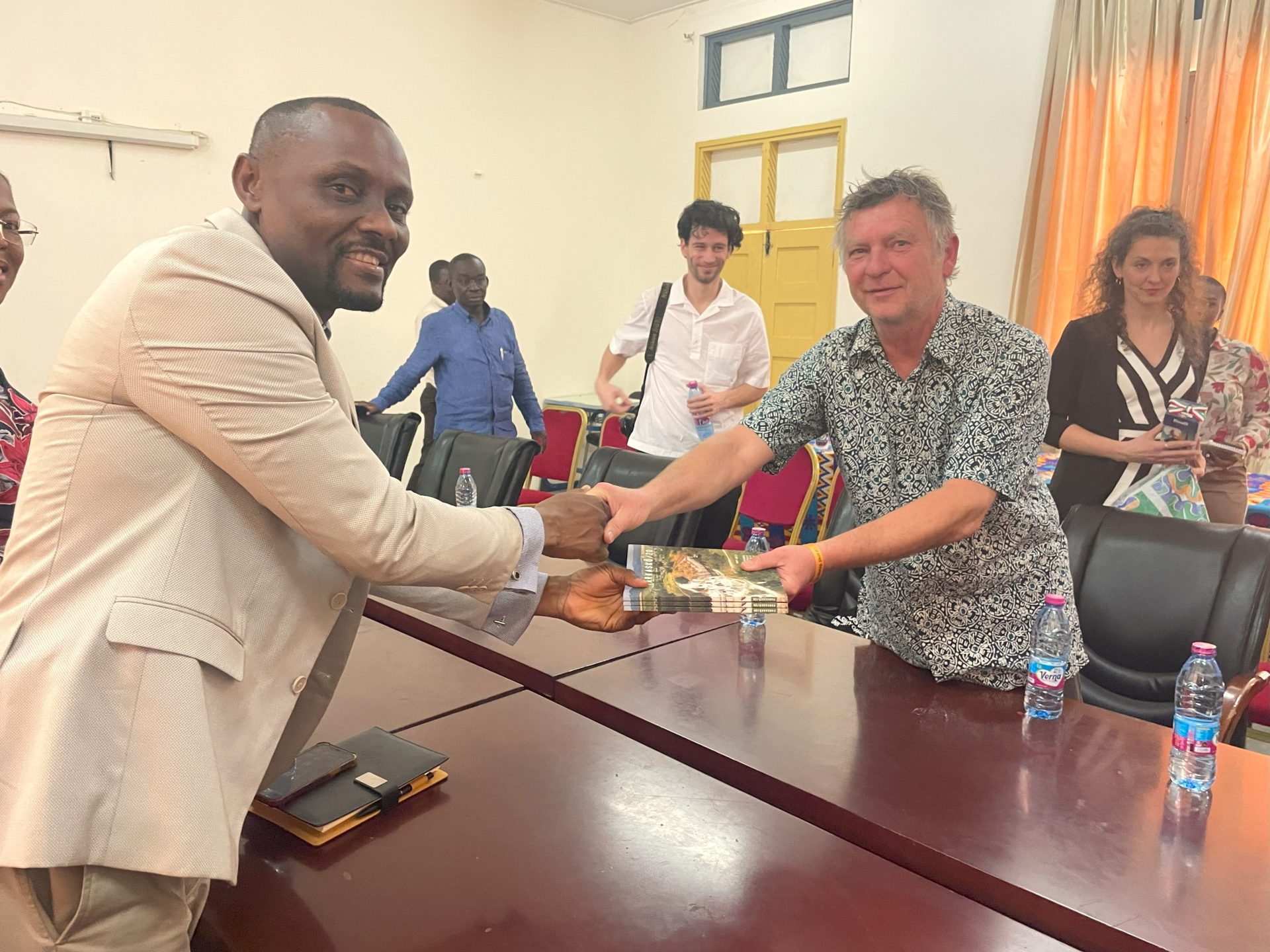 HUNGARIAN UNIVERSITY SHARES KNOWLEDGE WITH TTU ON FINE ARTS